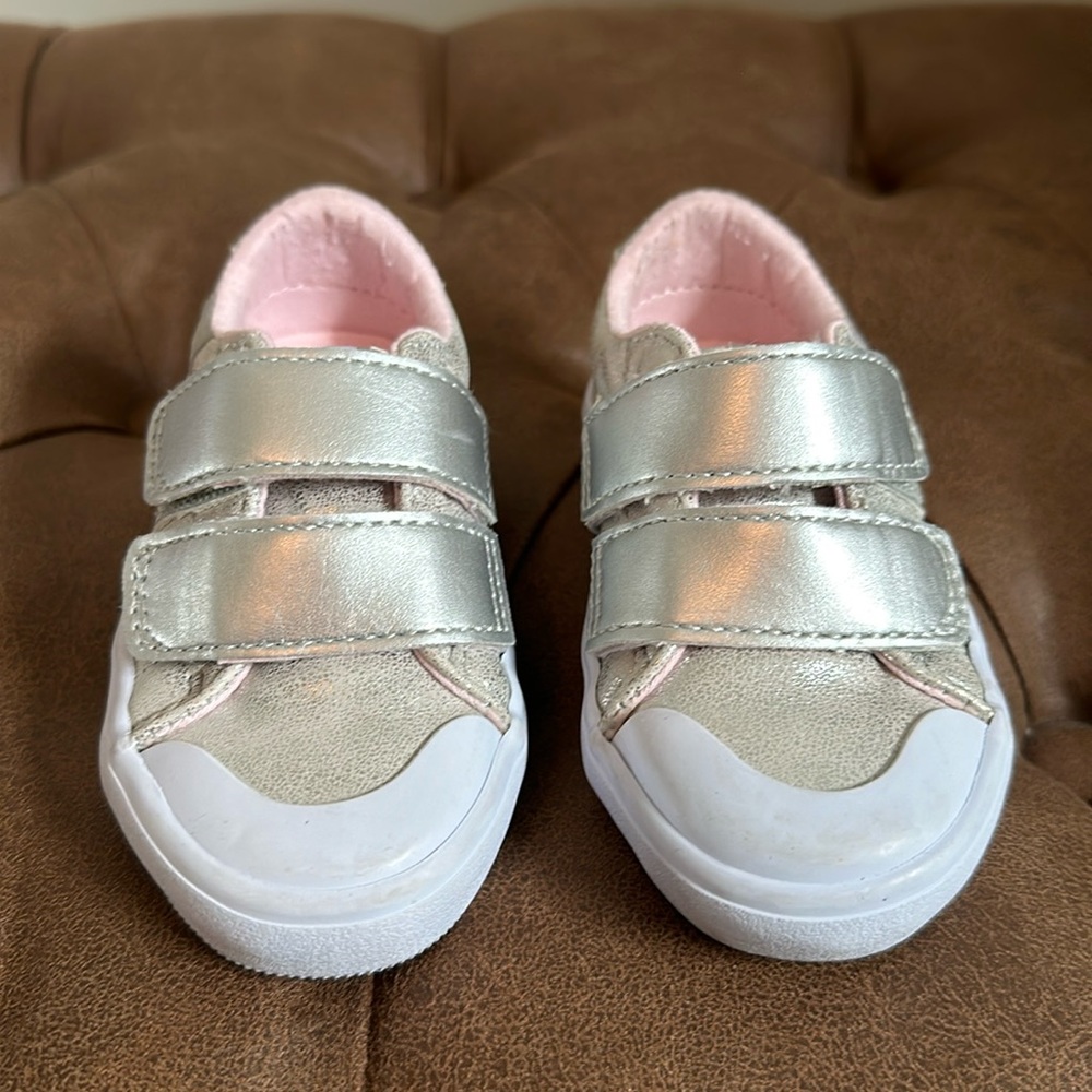 Keds Baby/Toddler Size 4 1/2 Silver Sneaker